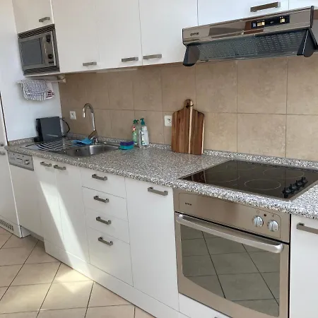 Vynimocny Apartman V Staromestskej Vile S Vyhladom Na Hrad Appartamento Bratislava